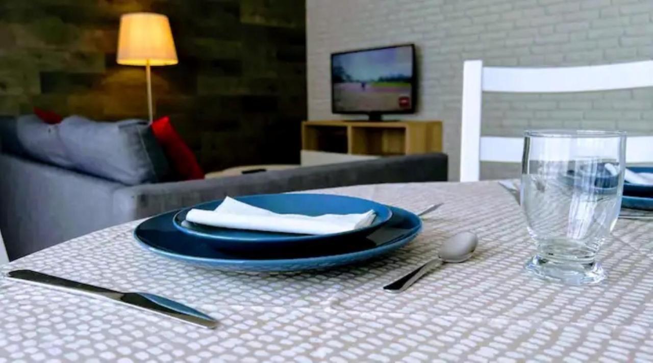 Appartement Chic Proche De Paris, Parking Inclus Saint-Maur-des-Fossés Eksteriør billede